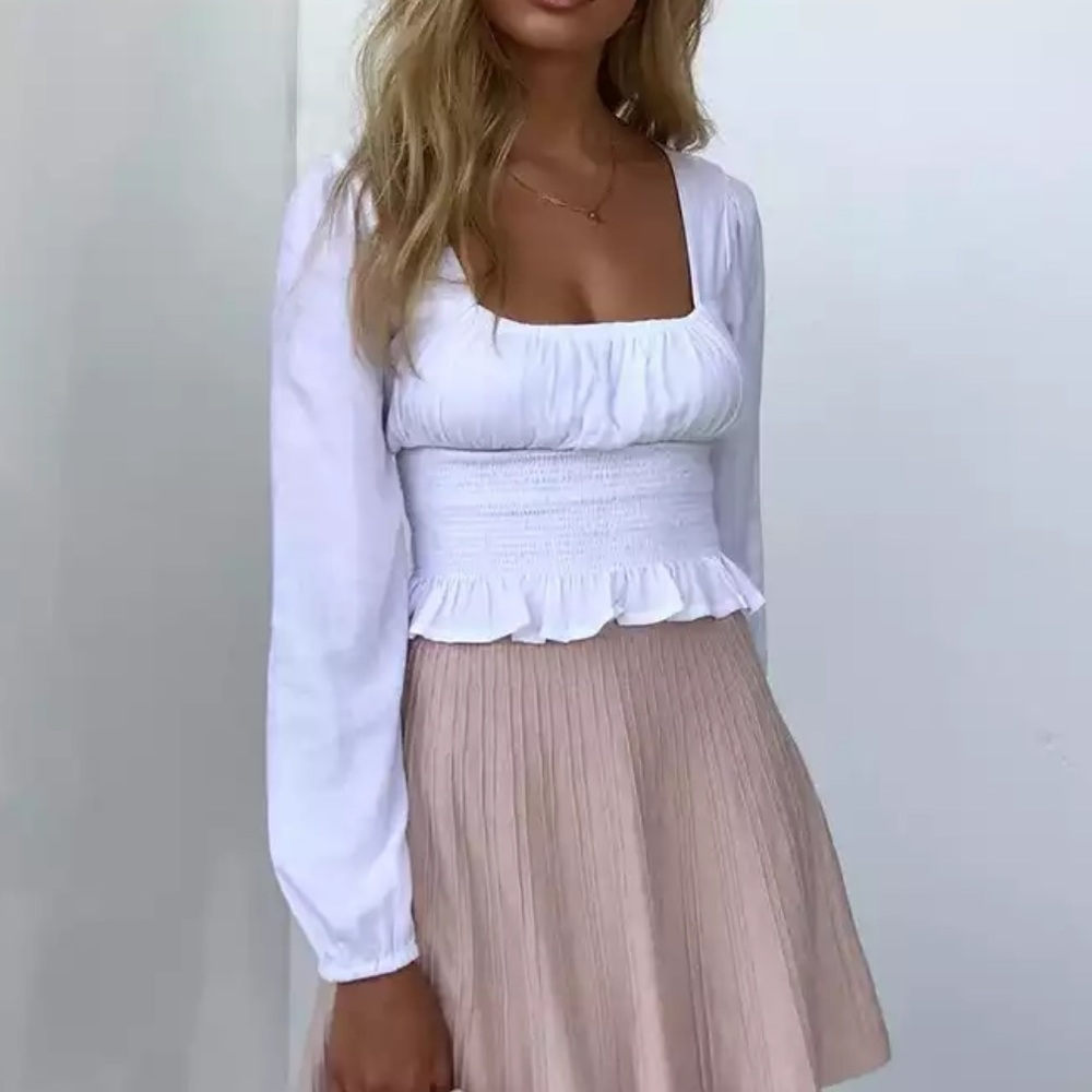 White Straight Neckline Puff Sleeves Ruched Top